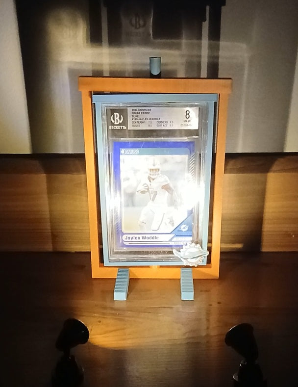 Miniature Graded Card Spotlight - Standard Light